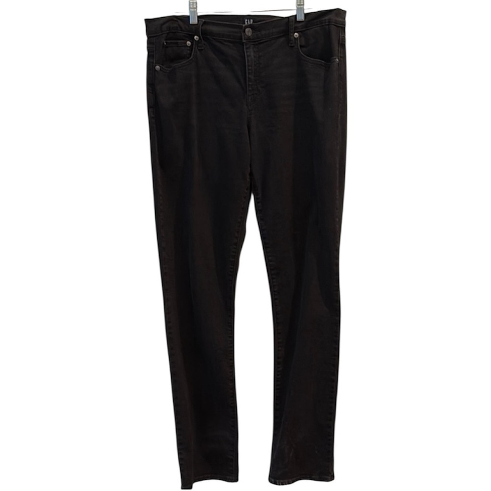 GAP - best girlfriend jeans. Size 33 T / 16 Tall. Black